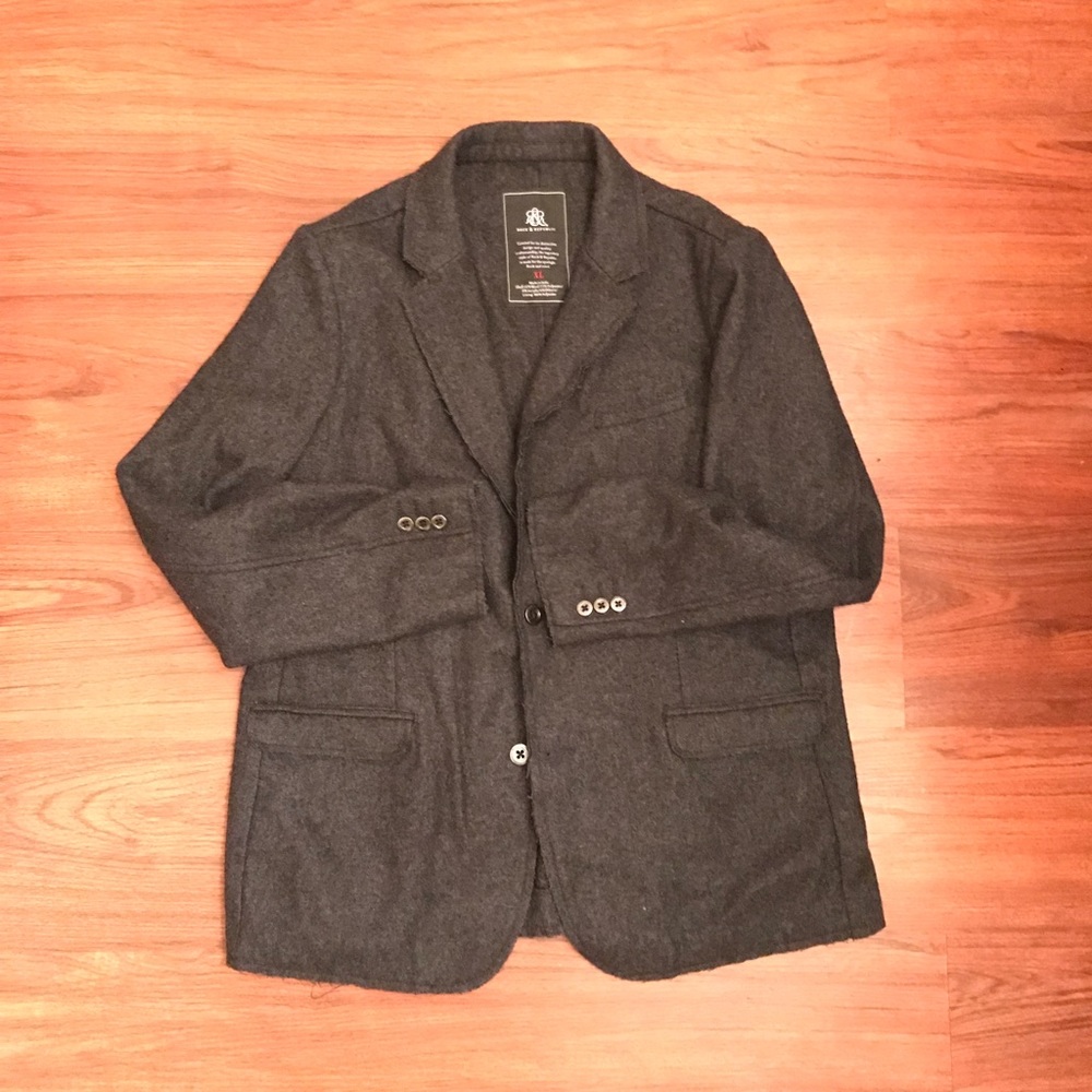 Rock & Republic blazer fits like a M/L